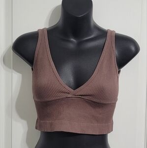 💲2️⃣ NWOT Harlow Taupe Ribbed Knit Top